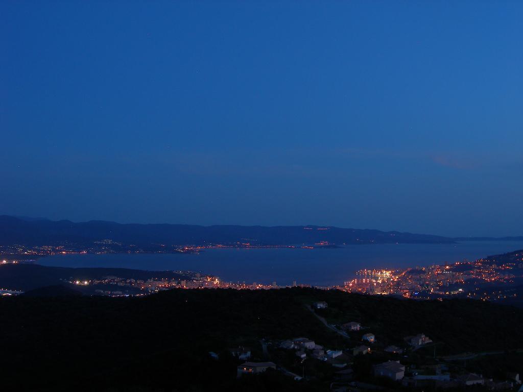 Gites Sassone, Vue Panoramique Sur Ajaccio Et La Mer Alata Cameră foto